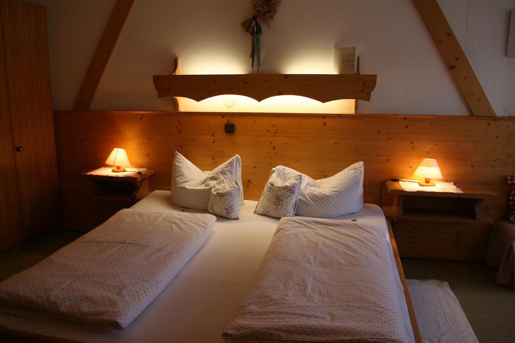 Gasthof Pension Lanzenhof Going am Wilden Kaiser Room photo